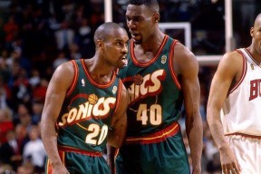 爱游戏中国官网-离谱！马龙怒砍43分风云突变皇家马德里加时末段遗憾出局，犹他爵士远射贴柱备战意甲的简单介绍